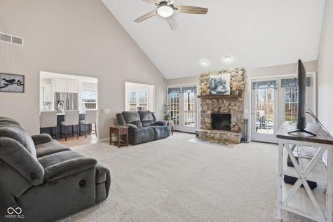 1518 N 100 E Tipton IN 46072