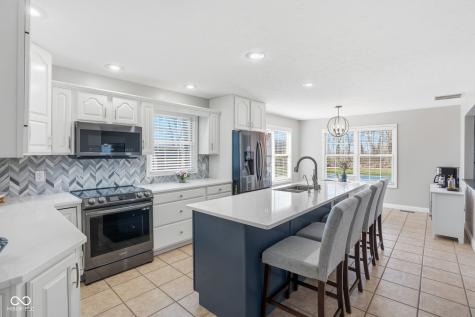1518 N 100 E Tipton IN 46072