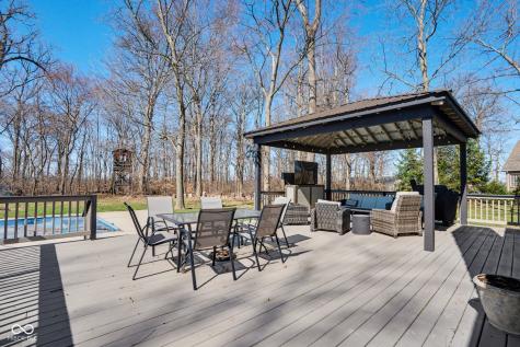 1518 N 100 E Tipton IN 46072