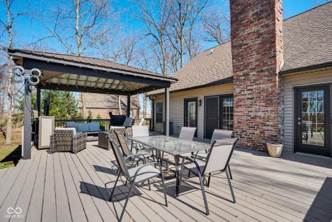 1518 N 100 E Tipton IN 46072