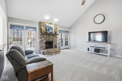1518 N 100 E Tipton IN 46072