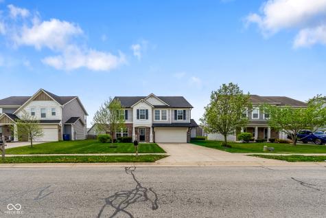 5571 W Woodhaven Drive Mccordsville IN 46055