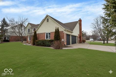 1490 Warwick Court Carmel IN 46033