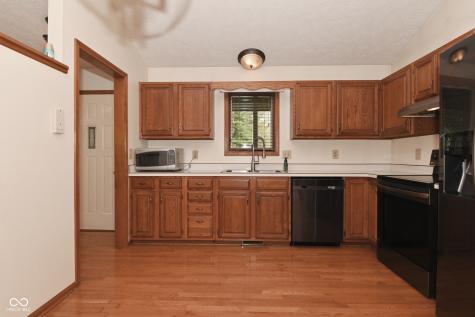 8857 Sundrop Road Indianapolis IN 46231