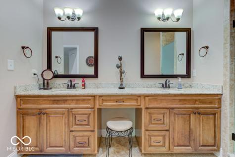 14372 Smallstig Circle Carmel IN 46033