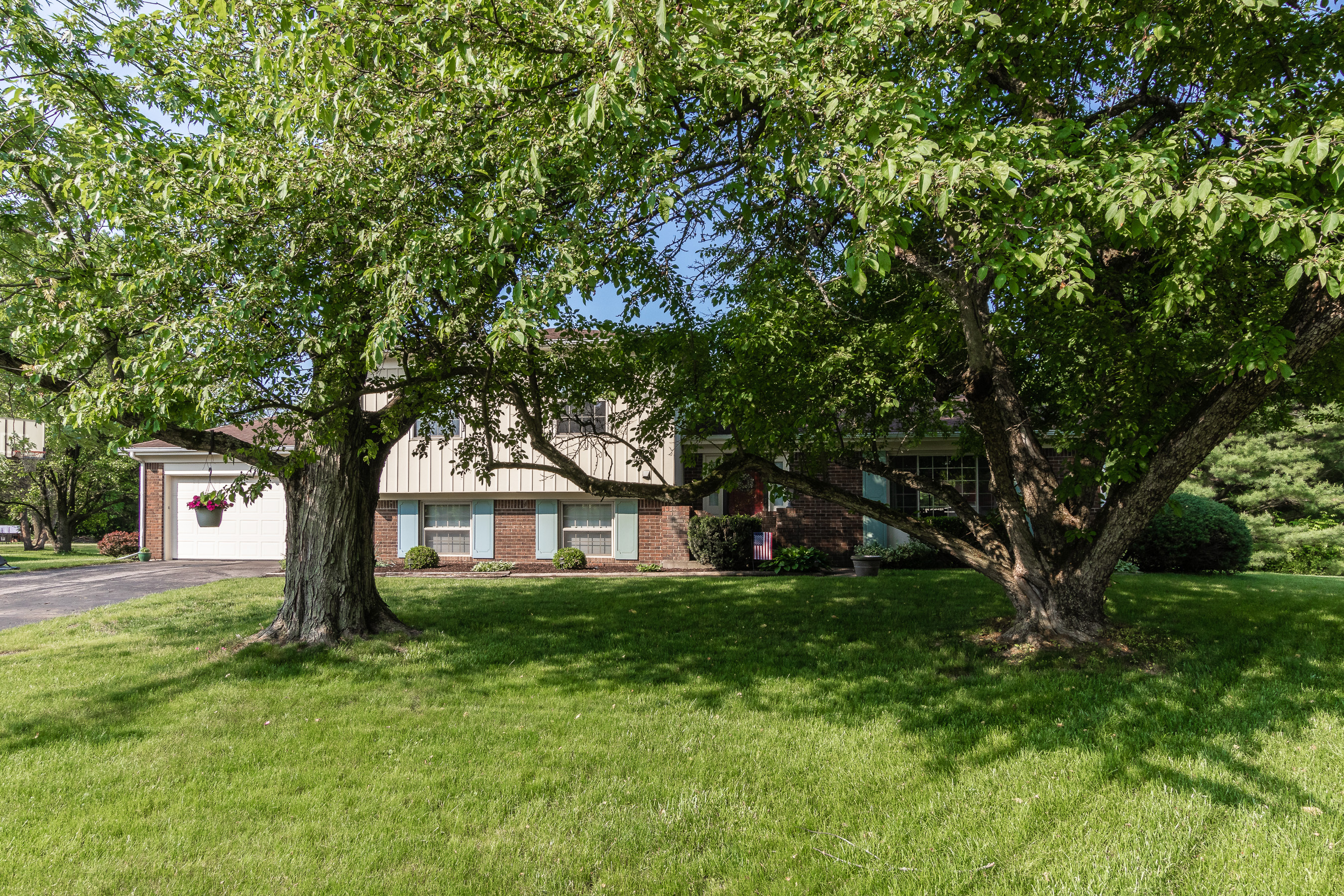 7601 Dartmouth Road Indianapolis IN 46260