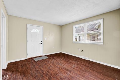 111 Cleveland Street Columbus IN 47201