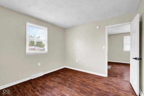 111 Cleveland Street Columbus IN 47201