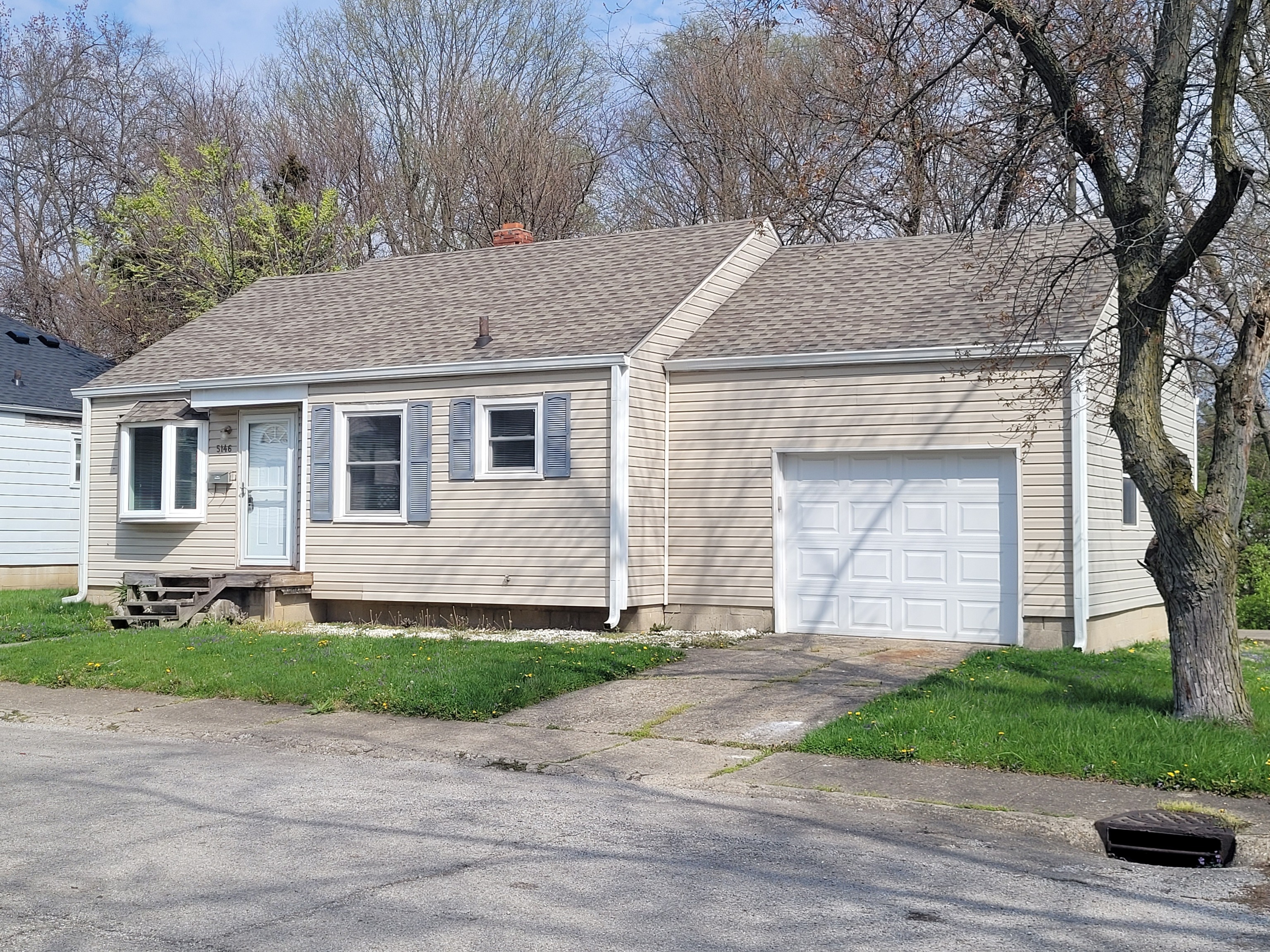 5146 E 20th Place Indianapolis IN 46218