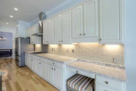 8079 Heyward Drive Indianapolis IN 46250