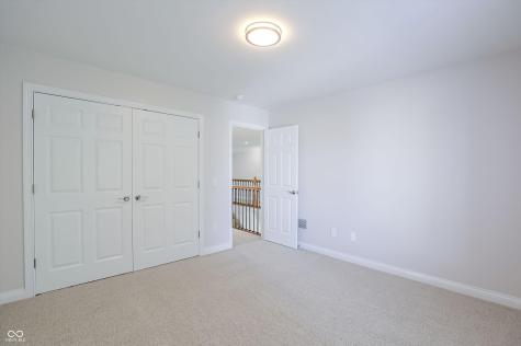 8079 Heyward Drive Indianapolis IN 46250