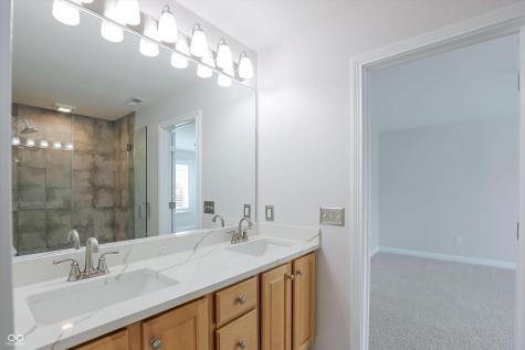 8079 Heyward Drive Indianapolis IN 46250