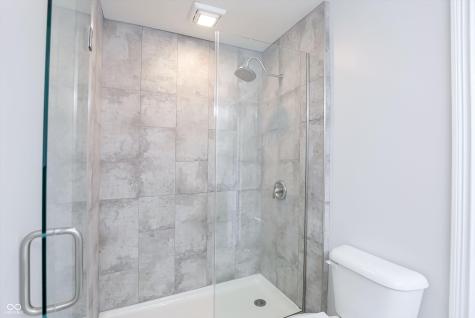8079 Heyward Drive Indianapolis IN 46250