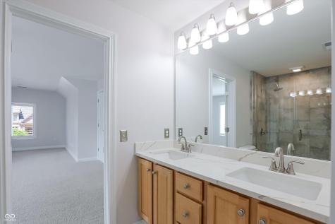 8079 Heyward Drive Indianapolis IN 46250