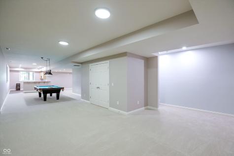 8079 Heyward Drive Indianapolis IN 46250
