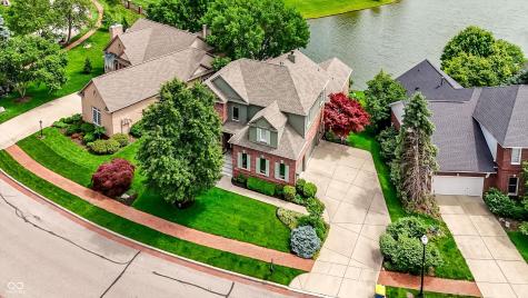 8079 Heyward Drive Indianapolis IN 46250