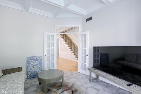 8079 Heyward Drive Indianapolis IN 46250