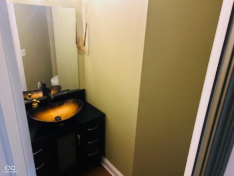 7208 Euliss Court Avon IN 46123