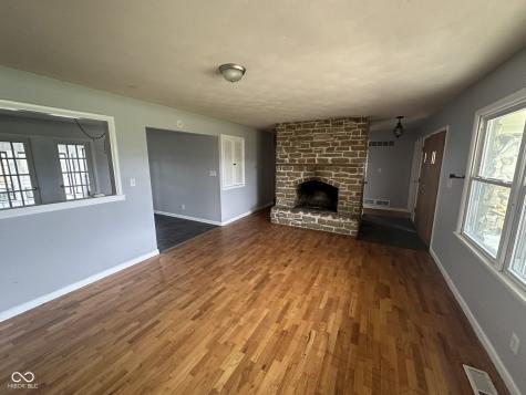 1639 N Buck Creek Road Greenfield IN 46140