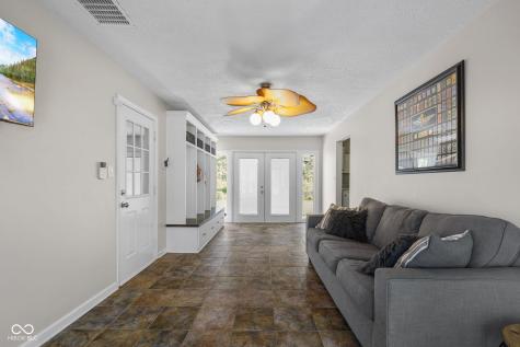 540 Golf Lane Indianapolis IN 46260