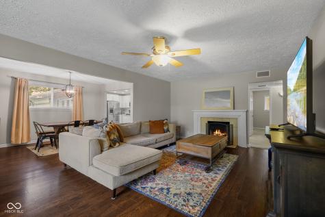 540 Golf Lane Indianapolis IN 46260