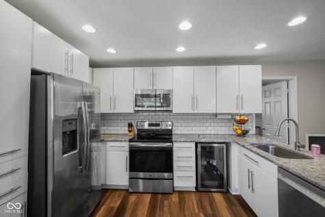 540 Golf Lane Indianapolis IN 46260