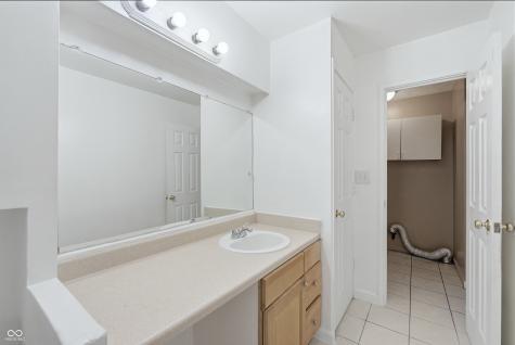 2851 S Oakland Avenue Indianapolis IN 46203