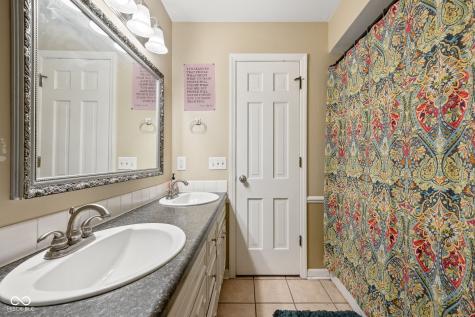 11808 Hoster Road Carmel IN 46033
