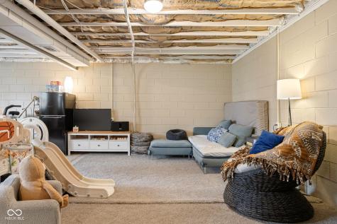 11808 Hoster Road Carmel IN 46033