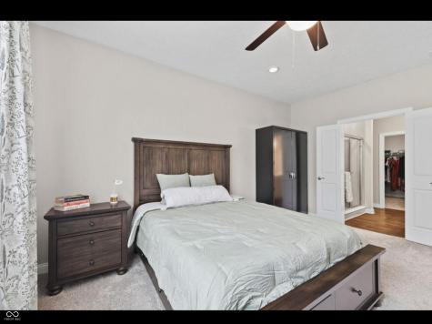 9073 Lieven Street Avon IN 46234