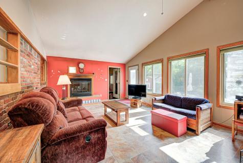 1195 N Eleanor Street Indianapolis IN 46214