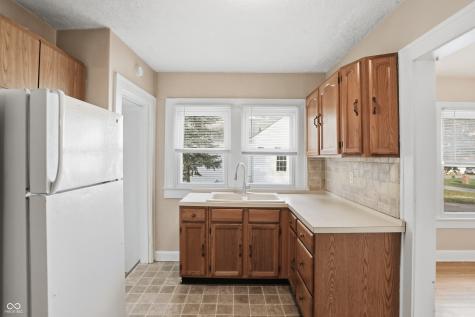 4609 Brookville Road Indianapolis IN 46201