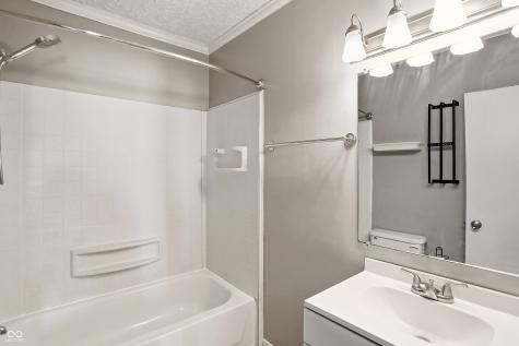 4609 Brookville Road Indianapolis IN 46201