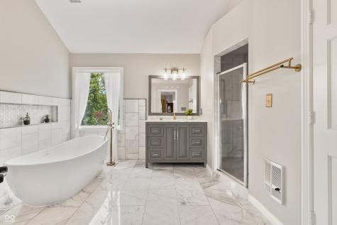 8646 Sturgeon Bay Lane Indianapolis IN 46236