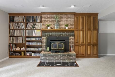 8646 Sturgeon Bay Lane Indianapolis IN 46236