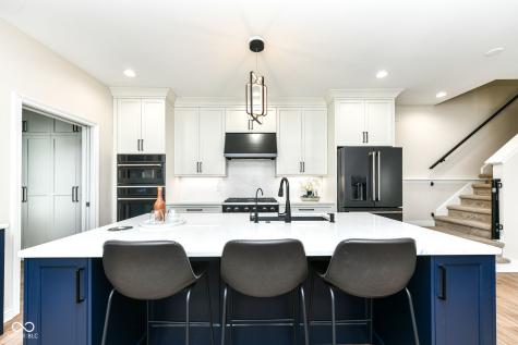 2003 Rhettsbury Street Carmel IN 46032
