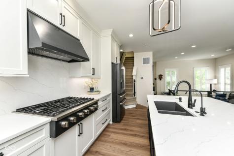 2003 Rhettsbury Street Carmel IN 46032