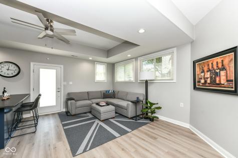 2003 Rhettsbury Street Carmel IN 46032