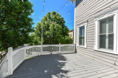 2003 Rhettsbury Street Carmel IN 46032