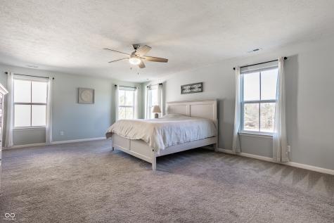 4418 Eagleridge Lane Zionsville IN 46077