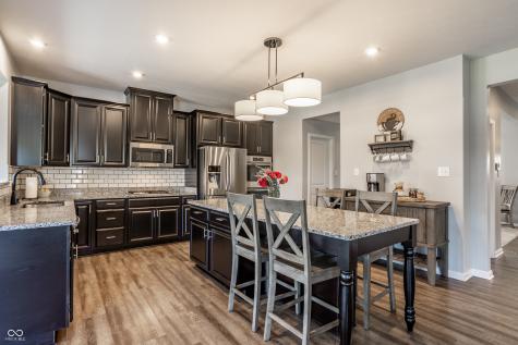 4418 Eagleridge Lane Zionsville IN 46077
