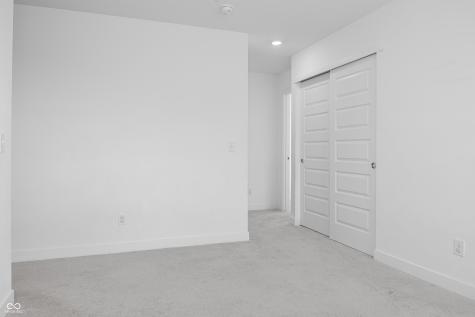 6831 Orchard Run Circle Whitestown IN 46075