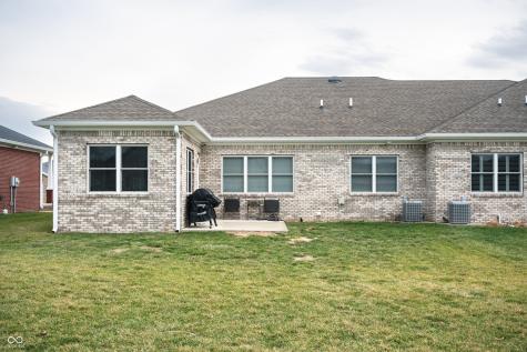 5 Bridge Hampton Drive Crawfordsville IN 47933