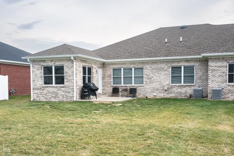 5 Bridge Hampton Drive Crawfordsville IN 47933