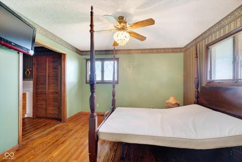 6911 E Raymond Street Indianapolis IN 46239