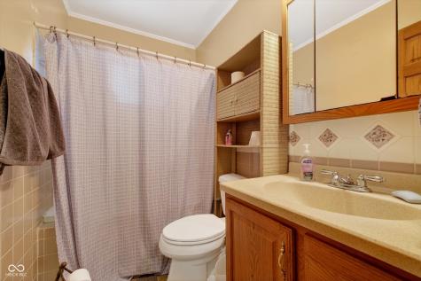6911 E Raymond Street Indianapolis IN 46239