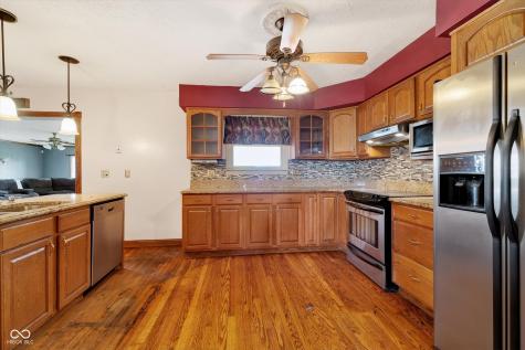6911 E Raymond Street Indianapolis IN 46239