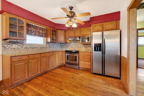 6911 E Raymond Street Indianapolis IN 46239
