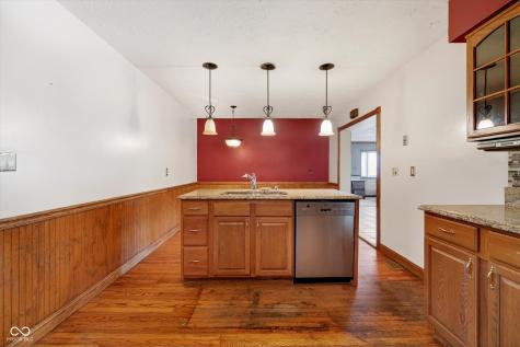 6911 E Raymond Street Indianapolis IN 46239