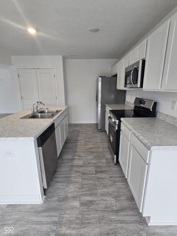 3149 Lennon Lane Indianapolis IN 46235